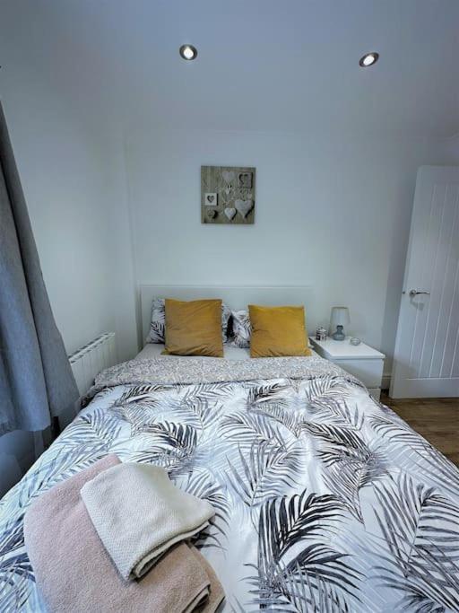 Stylish 2 Bed Flat In The Heart Of Lewisham Apartment London Ngoại thất bức ảnh